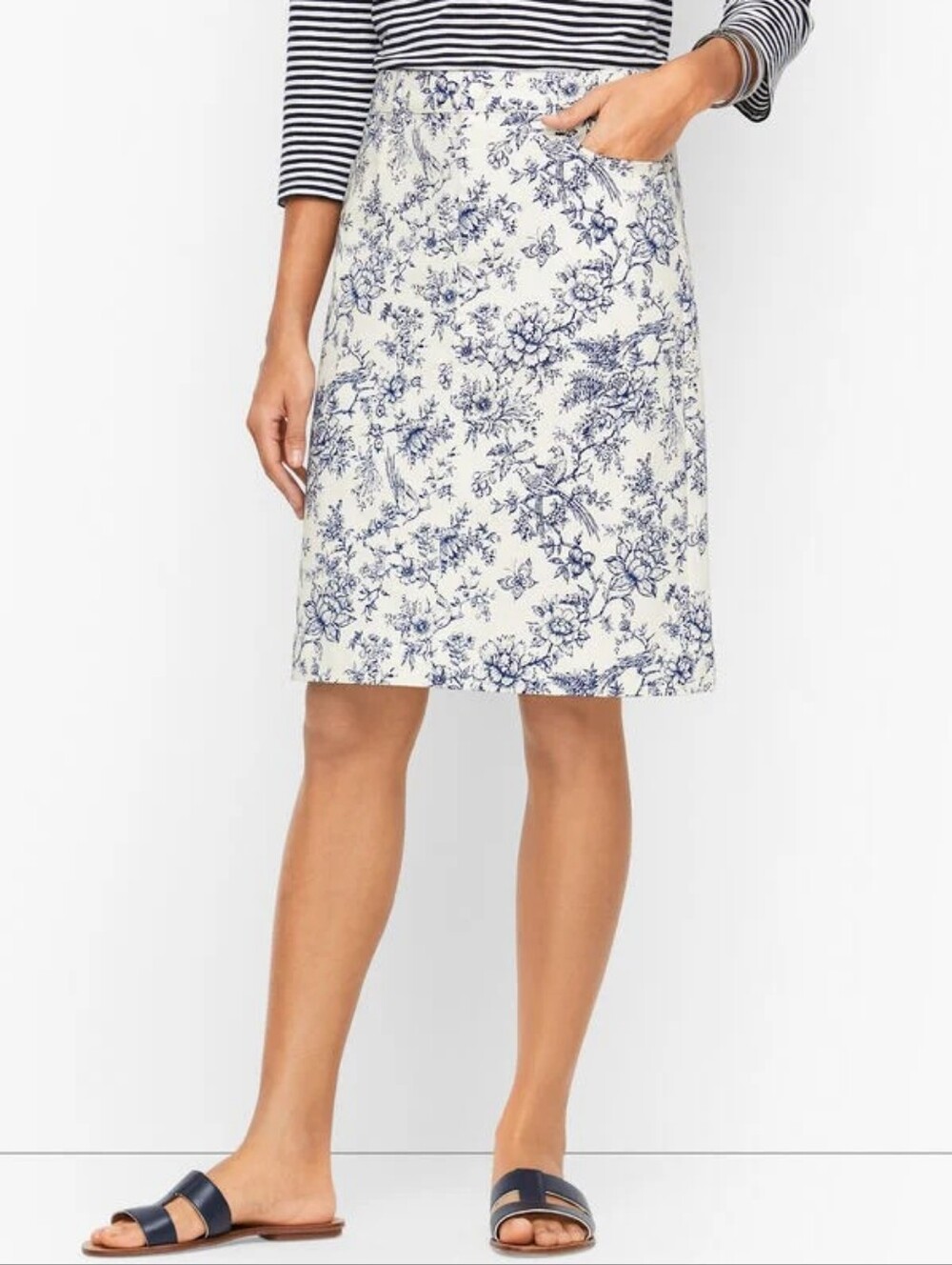 NWOT Talbots 14W Parisian Romantic Feminine Bird Toile Denim A-Line Skirt